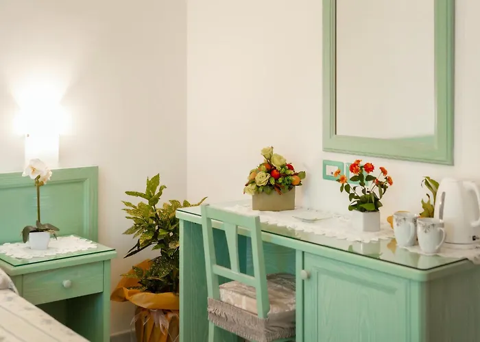 Alojamento de Acomodação e Pequeno-almoço La Vispa Teresa Ísquia