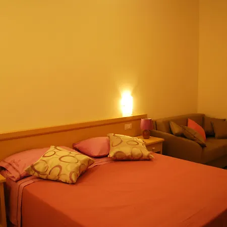 La Vispa Teresa Couette-café